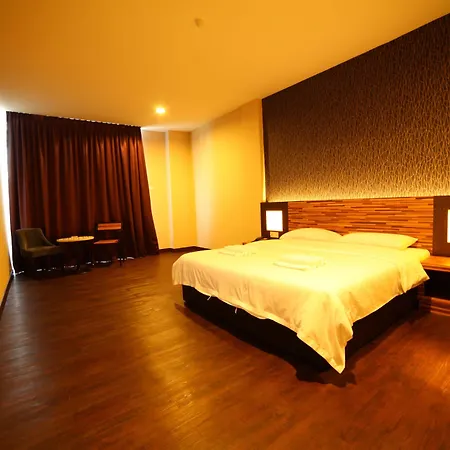 Waterfront Boutique Hotel-3
